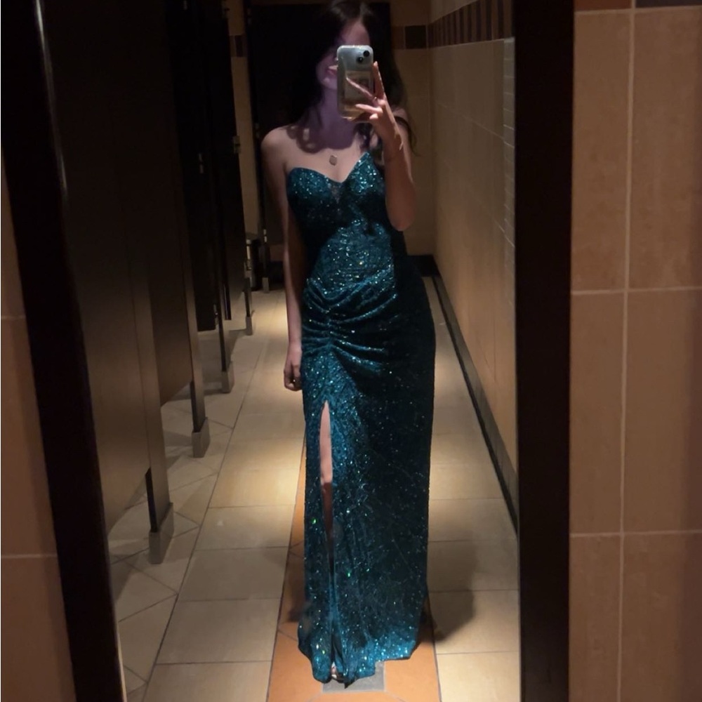 Primavera Prom Dress Spring 2024 Collection - Picture 5 of 6